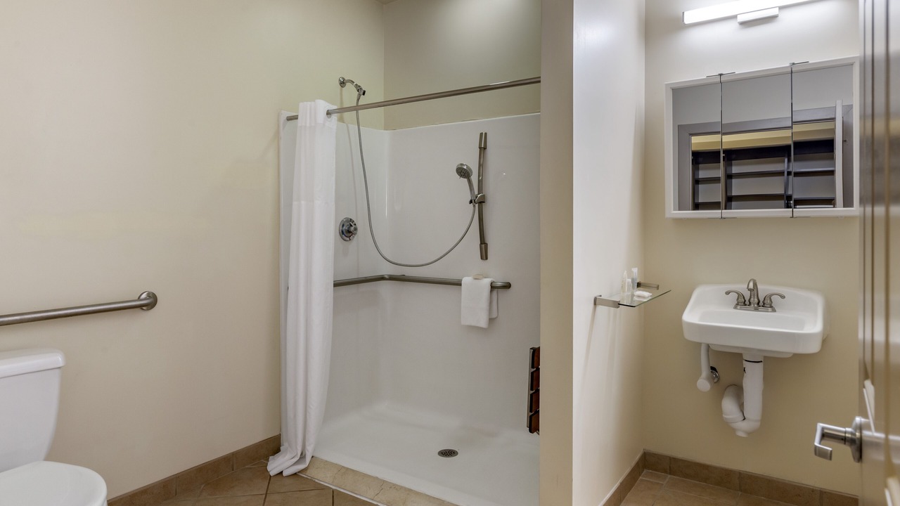 Photo of Bathroom in Hopewell