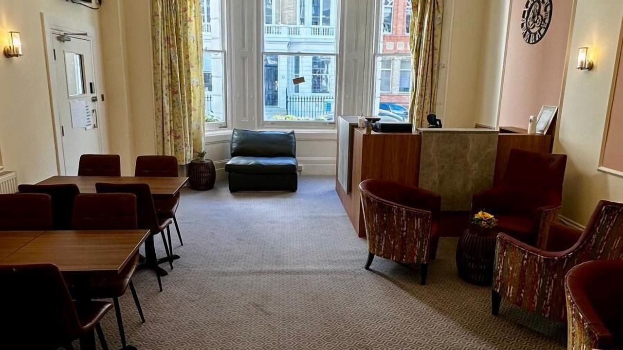 Photo of Others in South Kensington