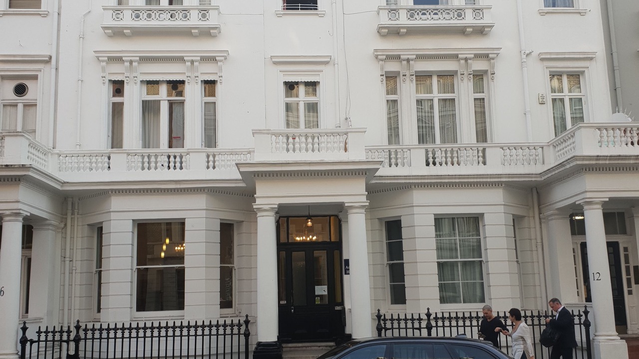 Photo of Outdoor in South Kensington