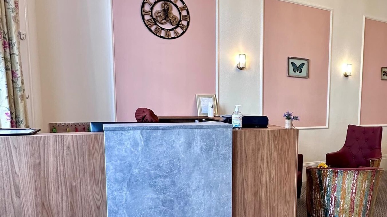 Photo of Others in South Kensington