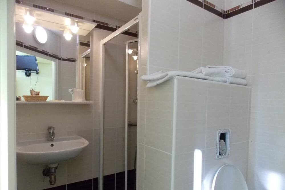 Photo of Bathroom in Beauvoir