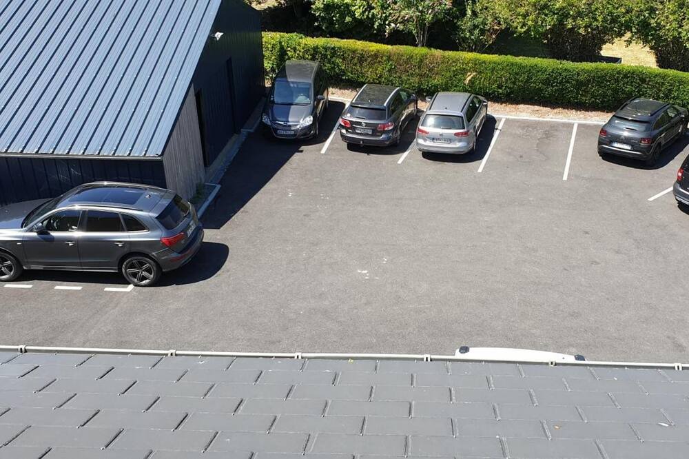 Photo of Others in Beauvoir