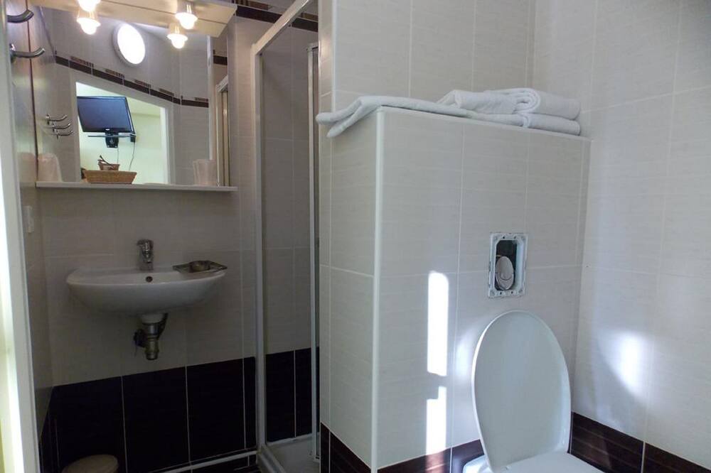 Photo of Bathroom in Beauvoir