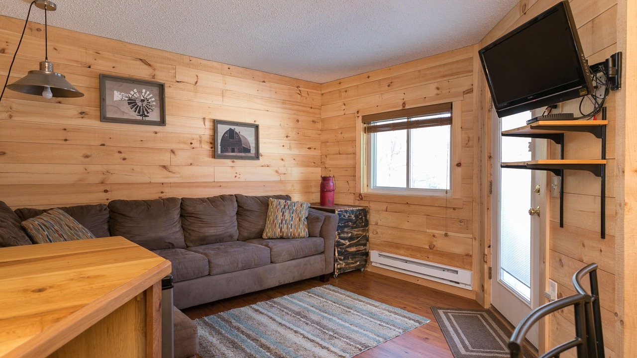 Photo of Livingroom in Warren