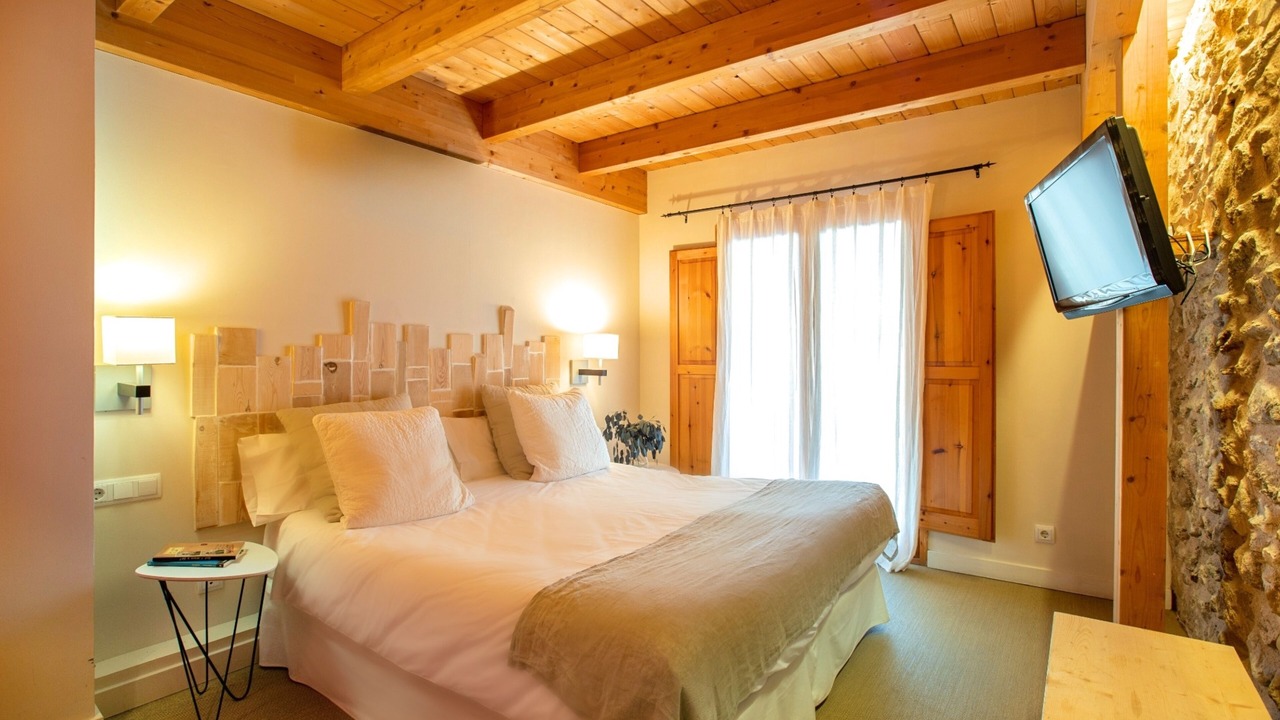 Photo of Bedroom in Palau-Saverdera