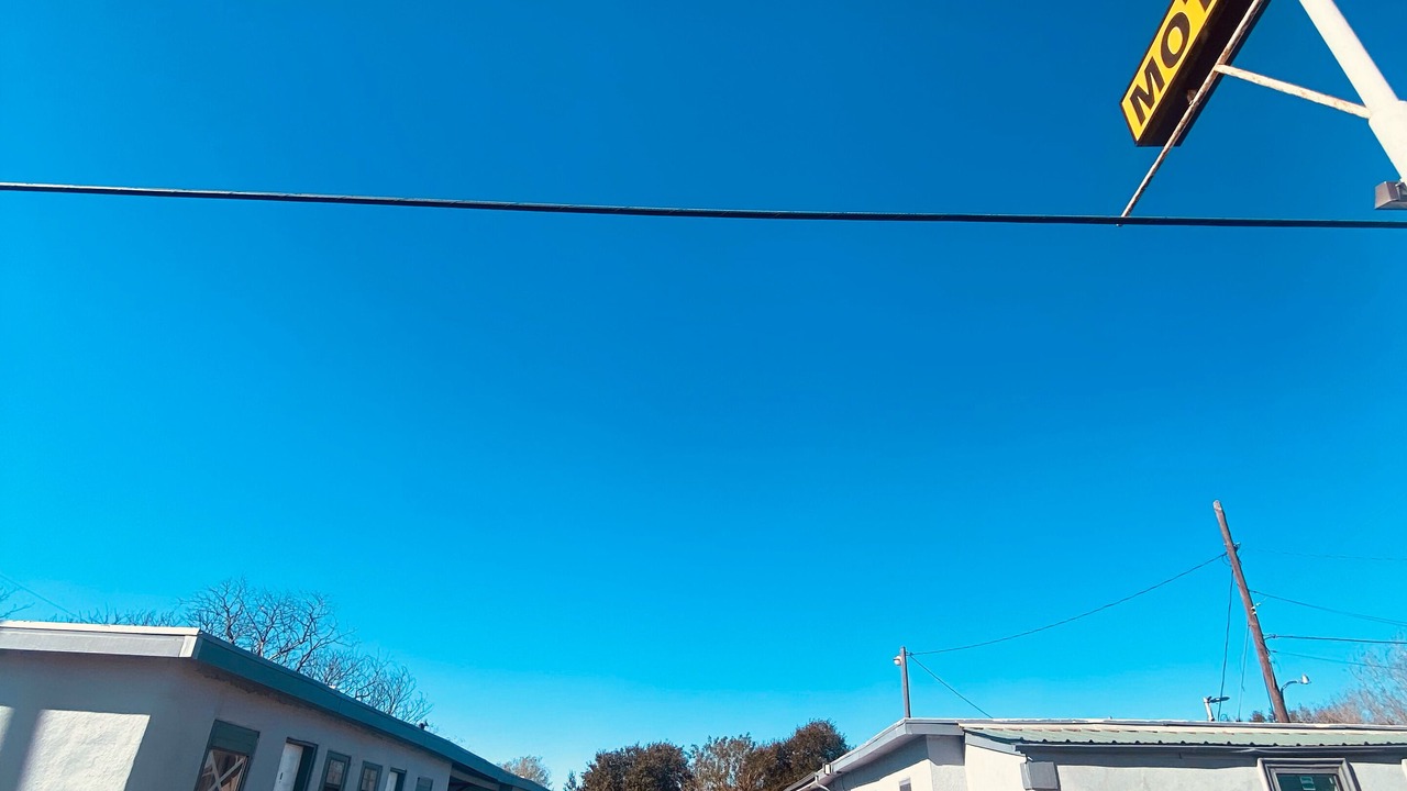 Photo of Outdoor in Alice