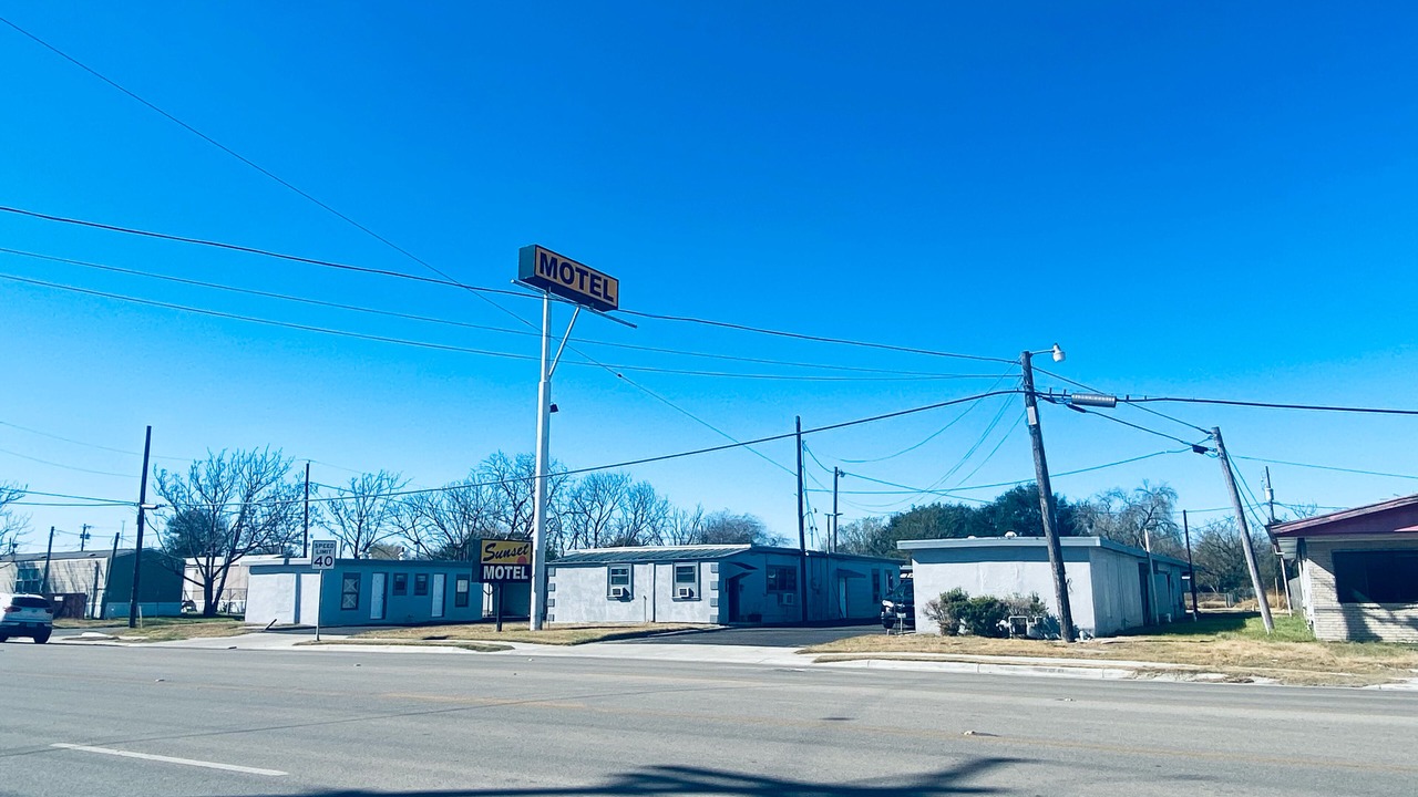 Photo of Outdoor in Alice