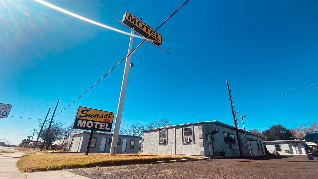 Photo of Outdoor in Alice