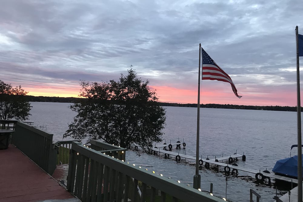 Photo of Outdoor in Mayfield