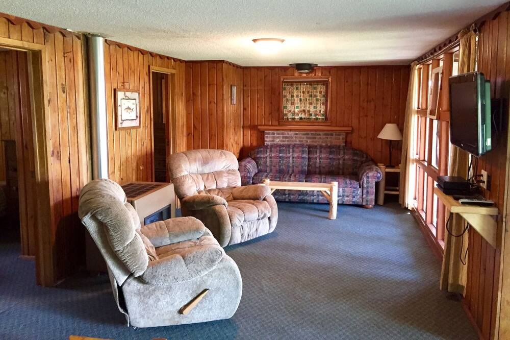 Photo of Livingroom in Blackduck