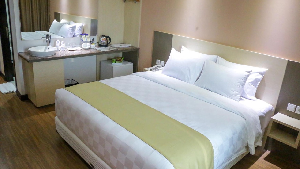 Photo of Bedroom in Biringkanya