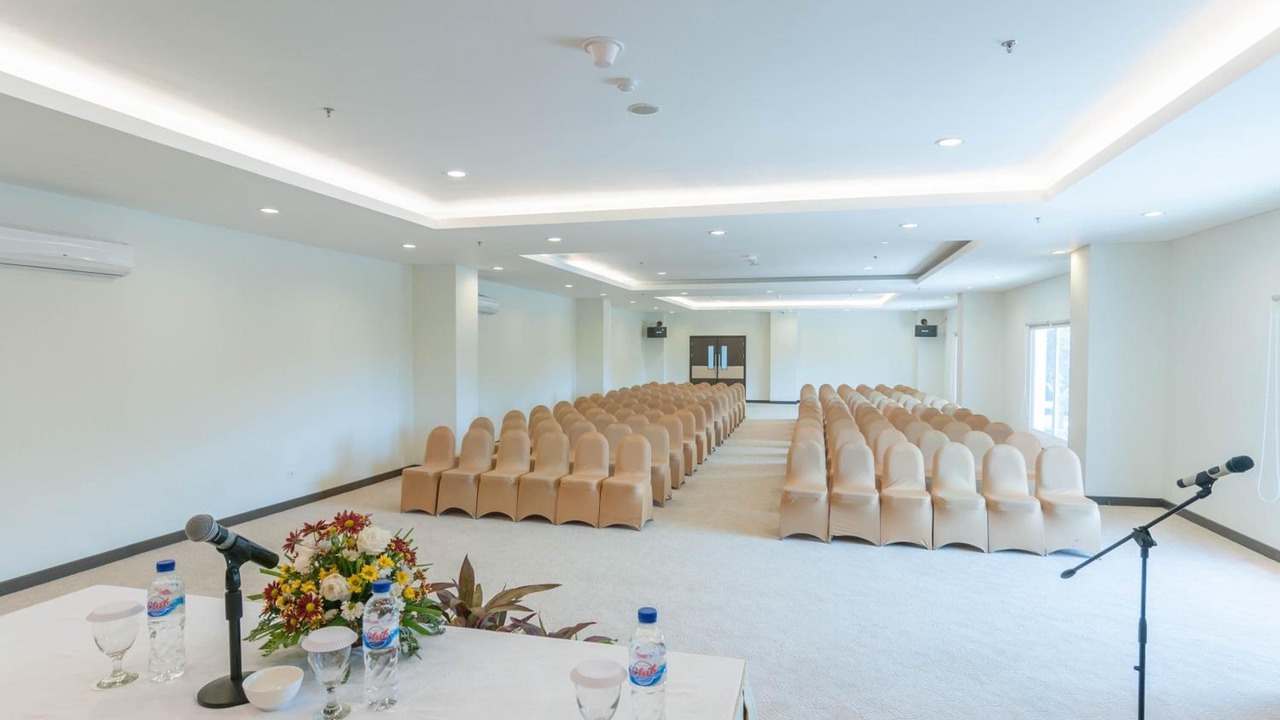 Photo of Others in Biringkanya