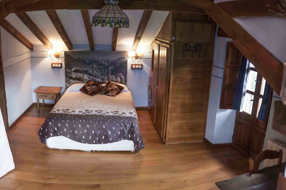 Photo of Bedroom in Perrozo