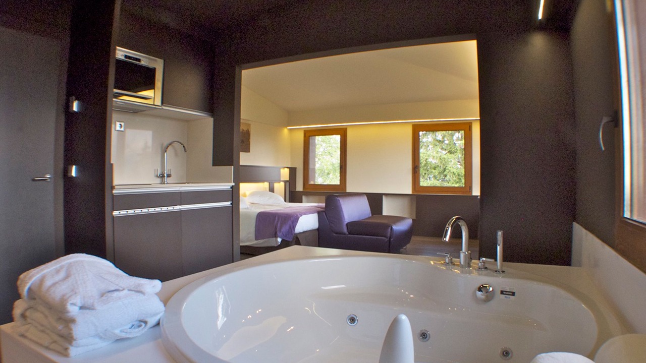 Photo of Bedroom in Lles