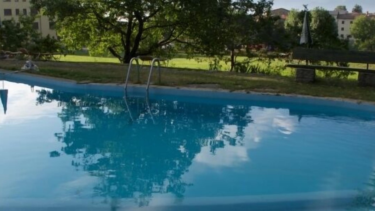 Photo of Outdoor in Lles