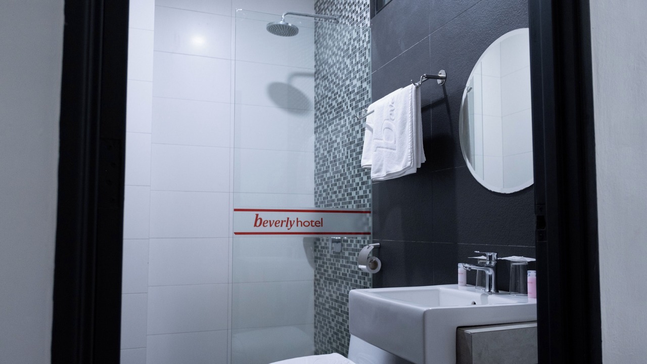 Photo of Bathroom in Larut