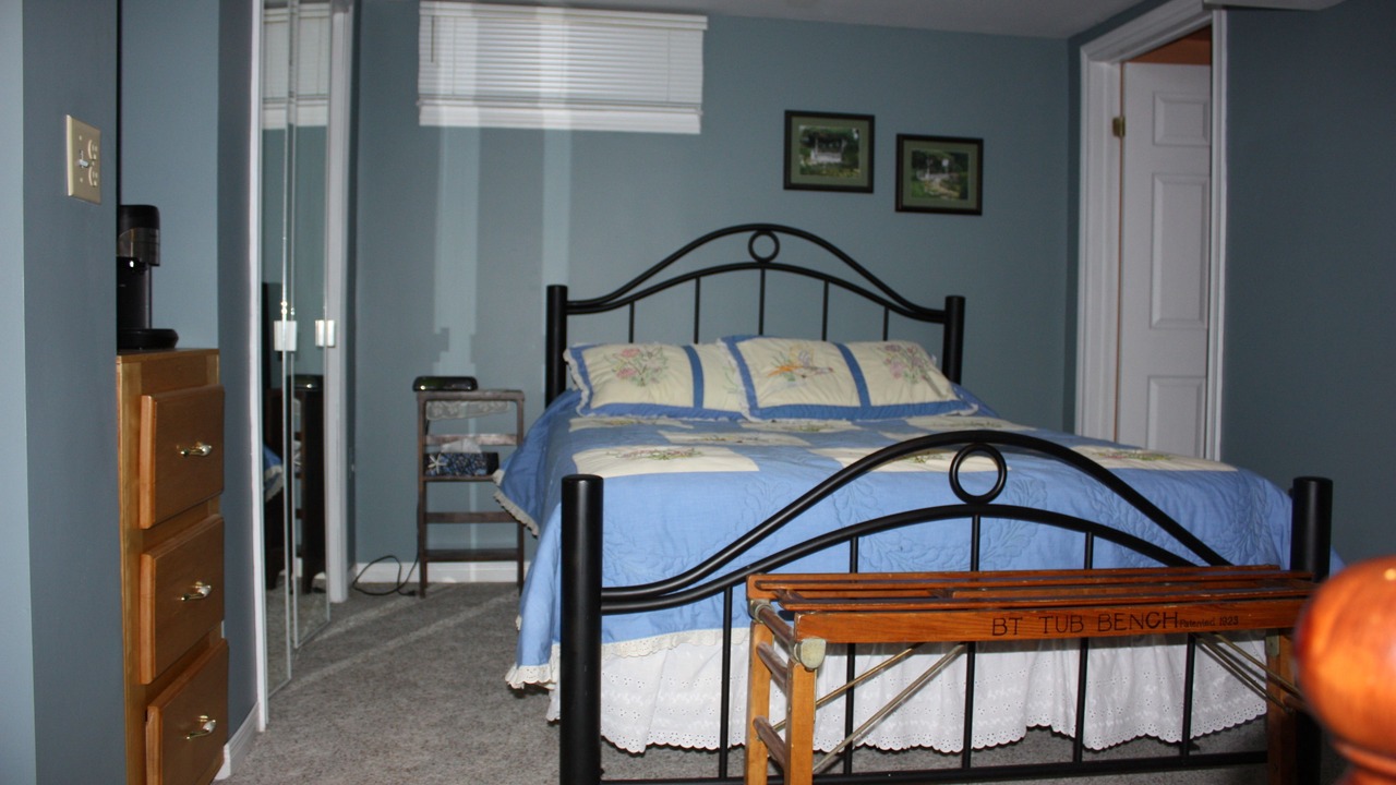 Photo of Bedroom in Cayuga
