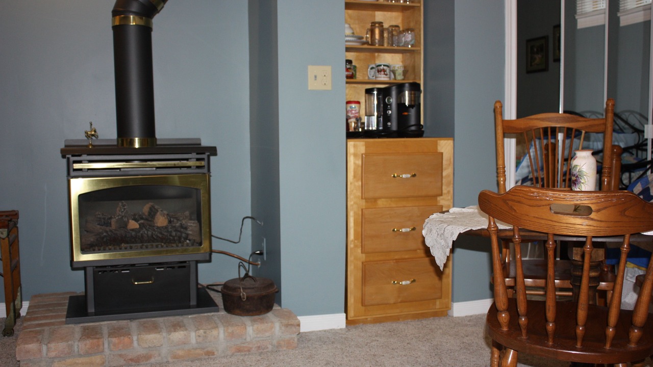 Photo of Livingroom in Cayuga