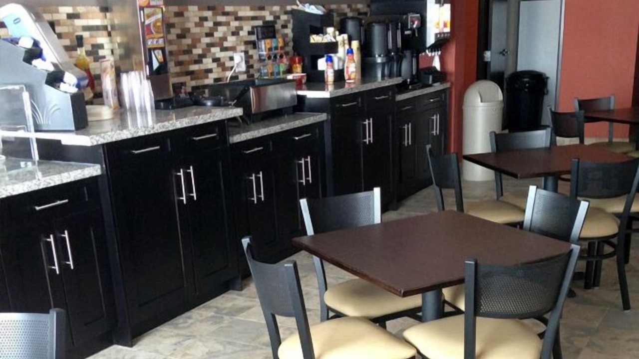 Photo of Others in Esterhazy