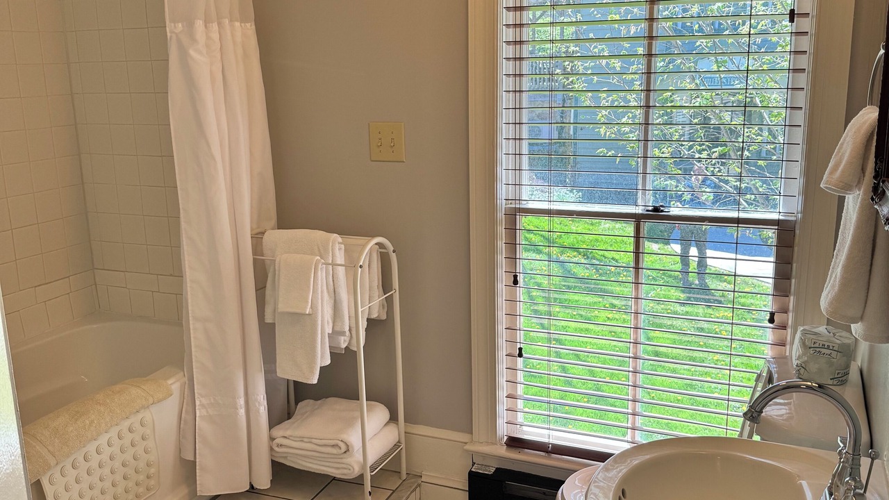 Photo of Bathroom in Warm Springs