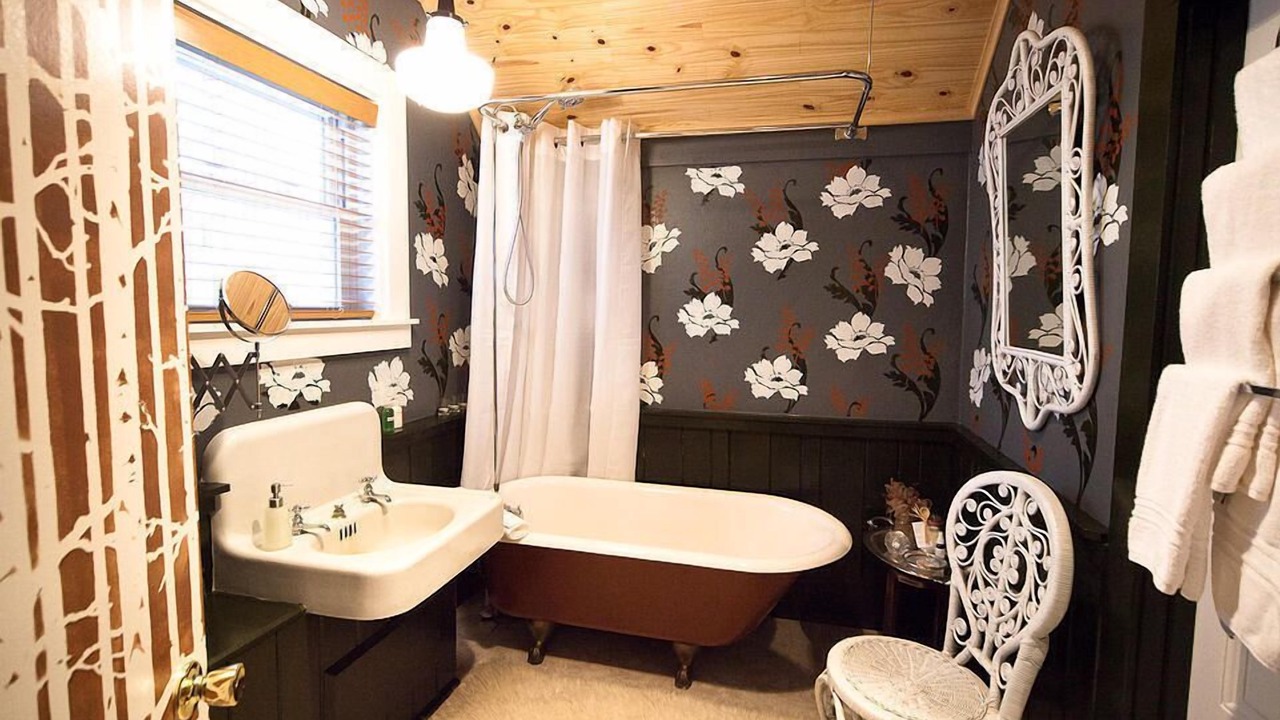 Photo of Bathroom in Montgomery Center