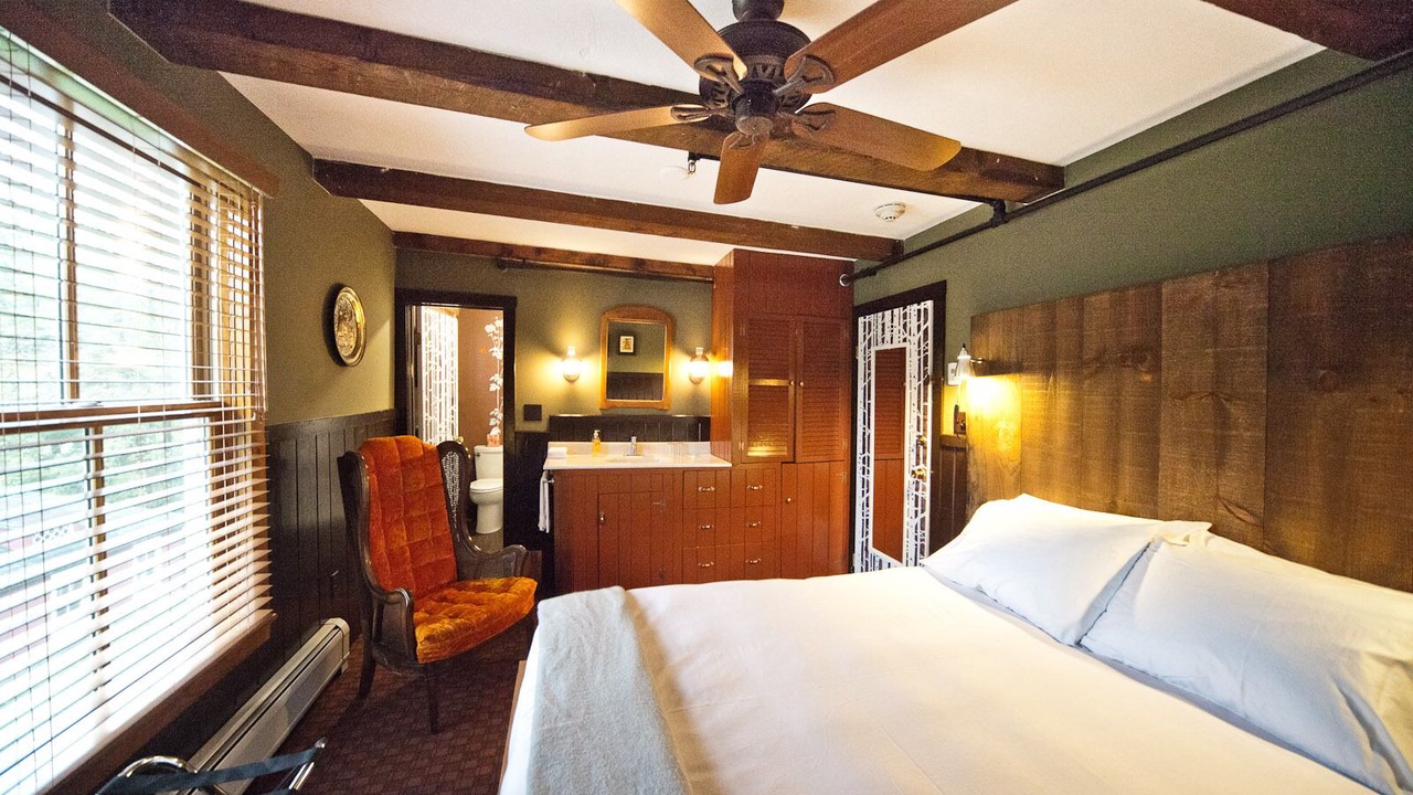 Photo of Bedroom in Montgomery Center