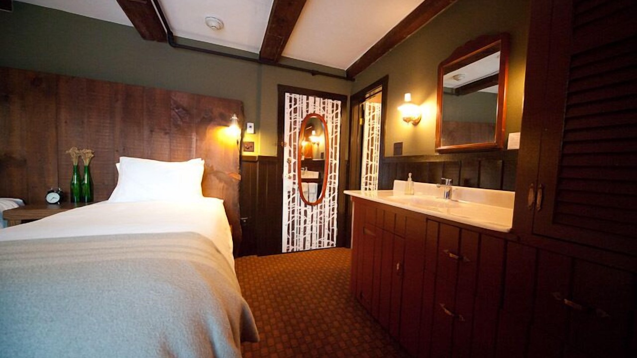 Photo of Bedroom in Montgomery Center
