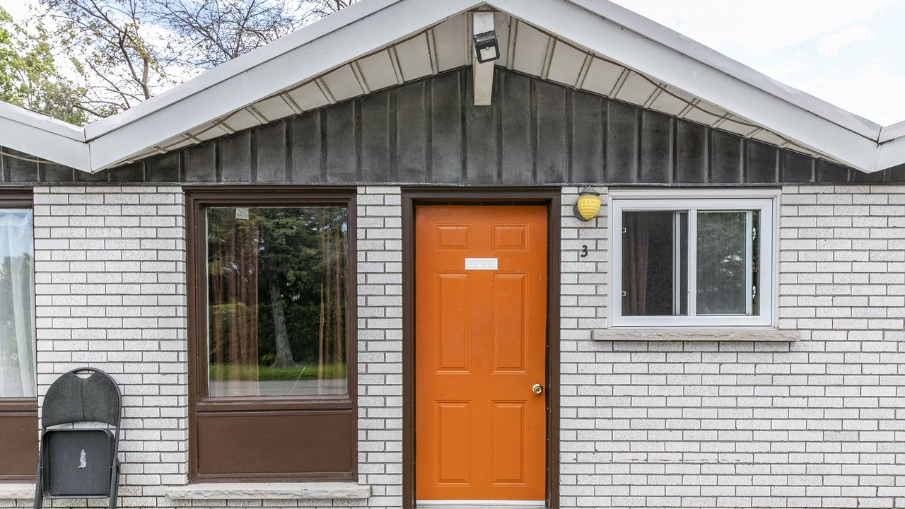 Photo of Bedroom in Brossard