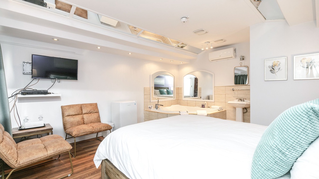 Photo of Bedroom in Brossard