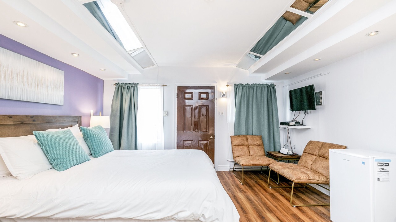 Photo of Bedroom in Brossard
