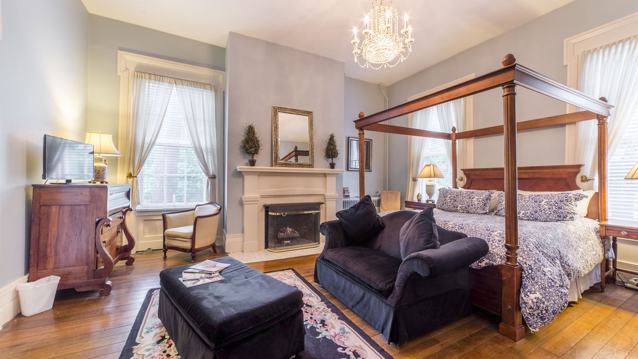 Photo of Others in Bardstown