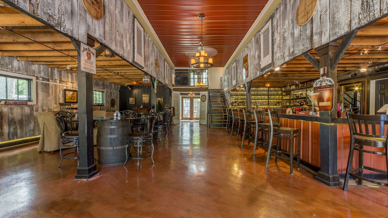 Photo of Others in Bardstown