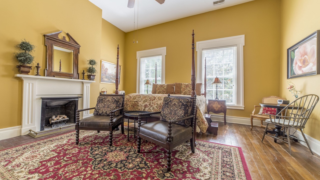 Photo of Bathroom in Bardstown