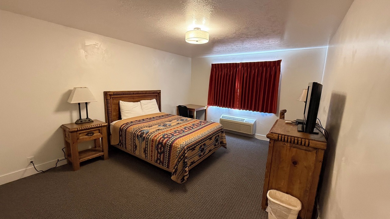 Photo of Bedroom in Blanding