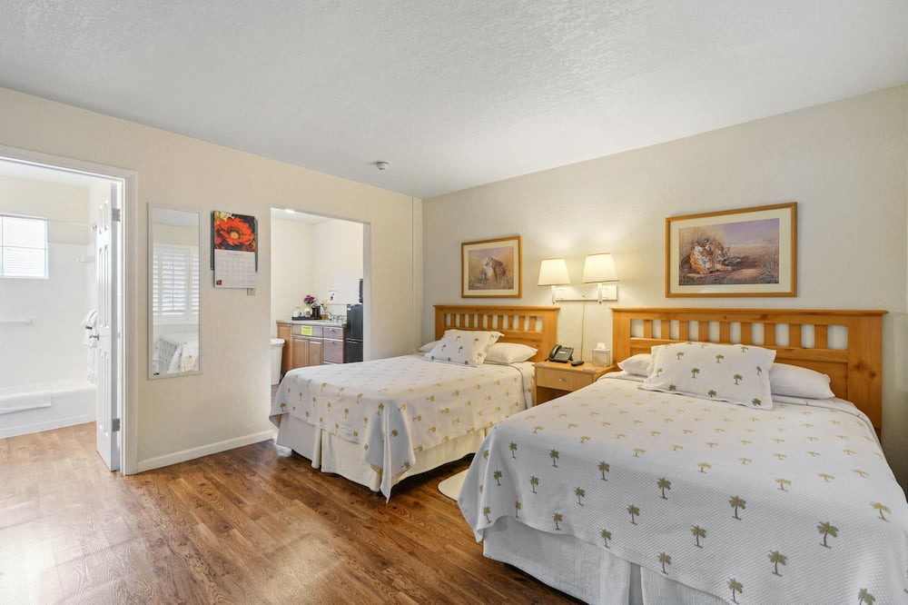 Photo of Bedroom in Tequesta