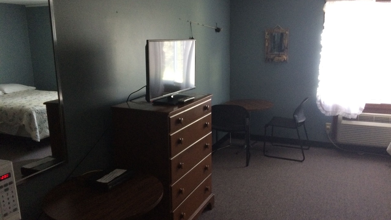 Photo of Others in Chaffee