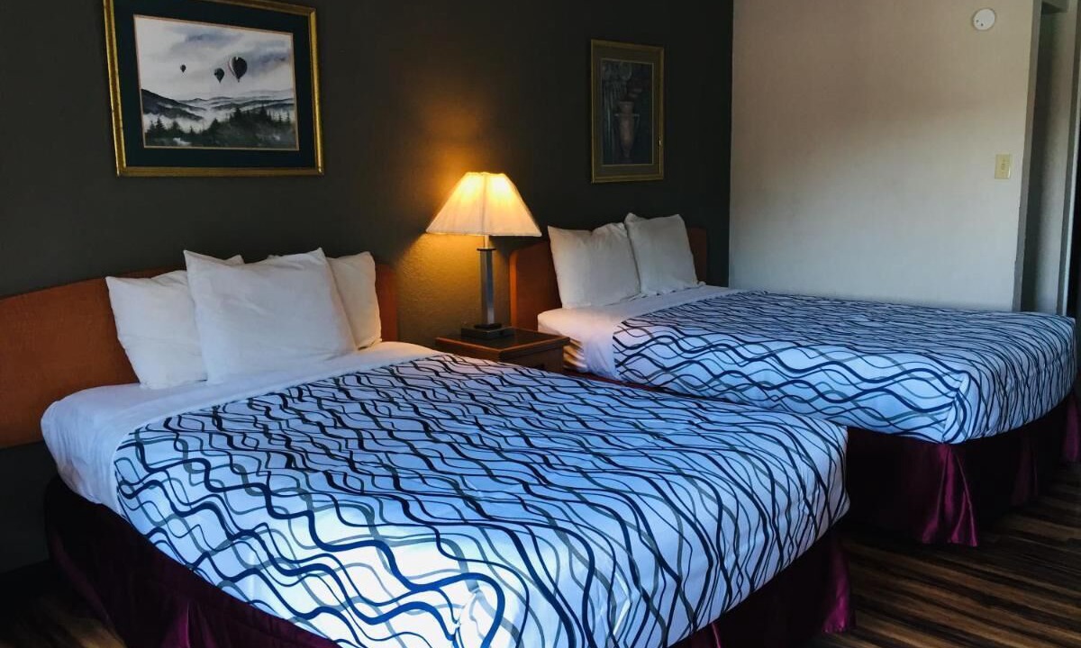 Photo of Bedroom in Gatlinburg - Pigeon Forge