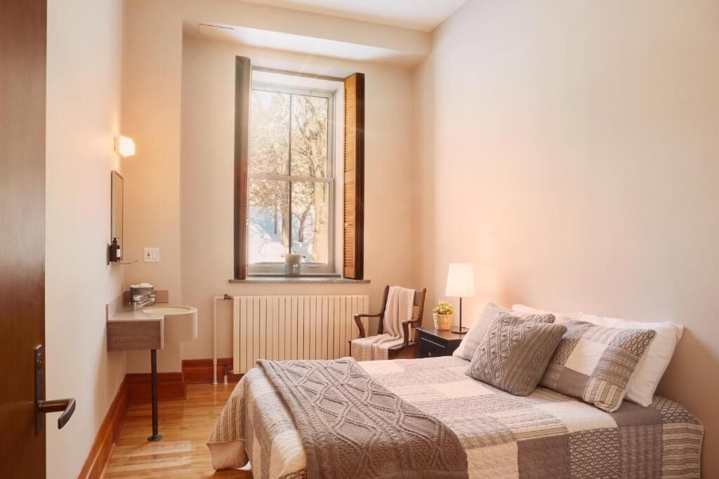 Photo of Bedroom in Oka