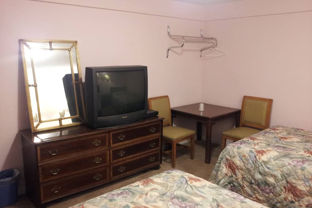 Photo of Bedroom in Newington