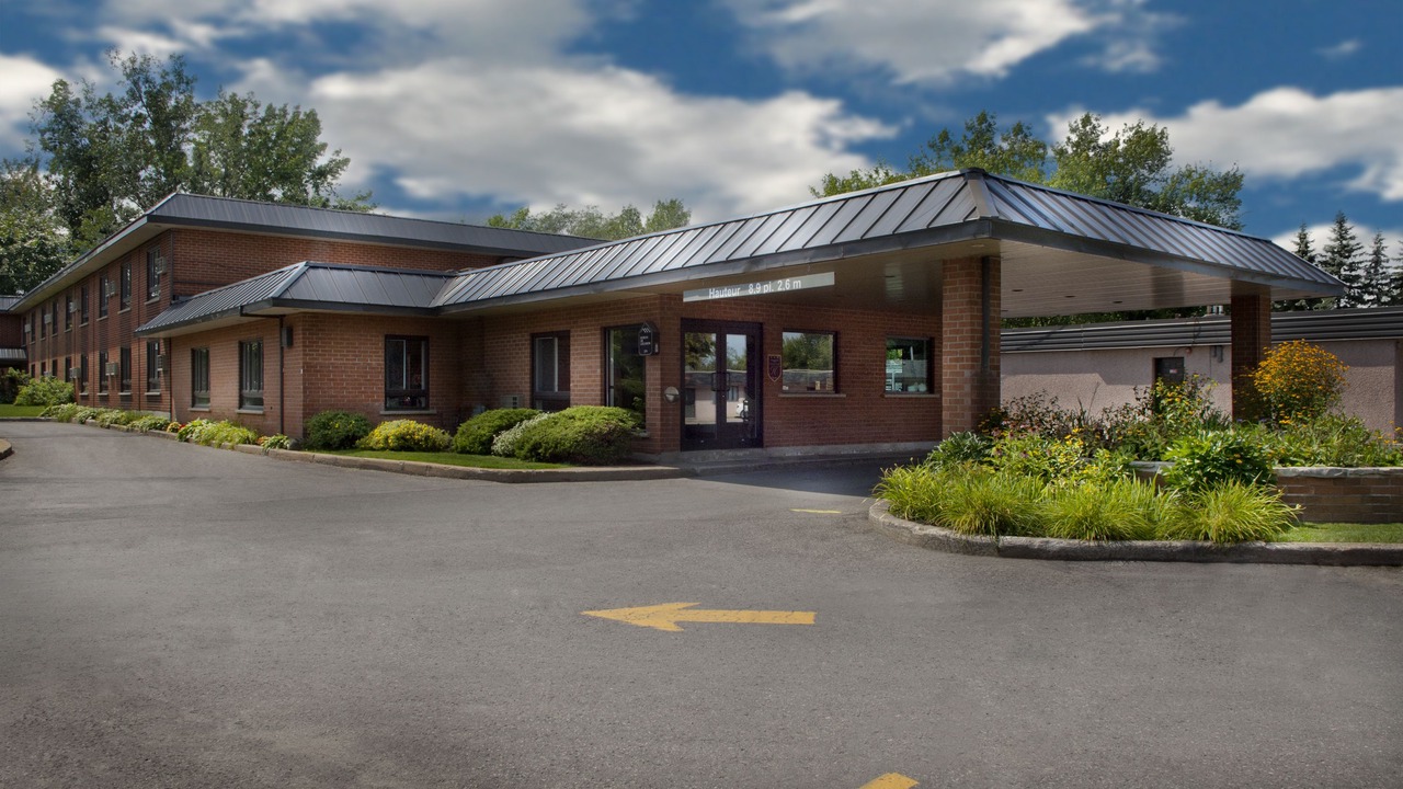Photo of Buildings in Laval