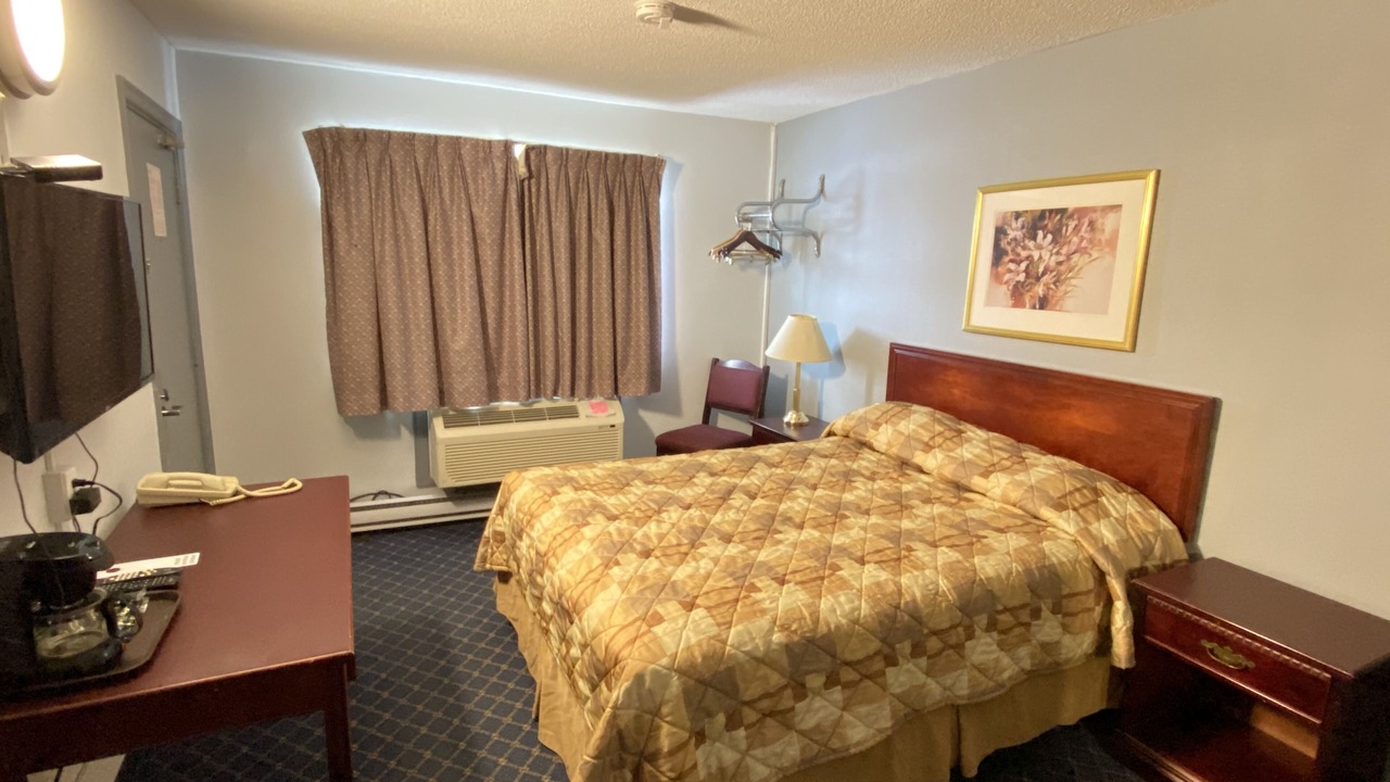 Photo of Bedroom in Bowmanville