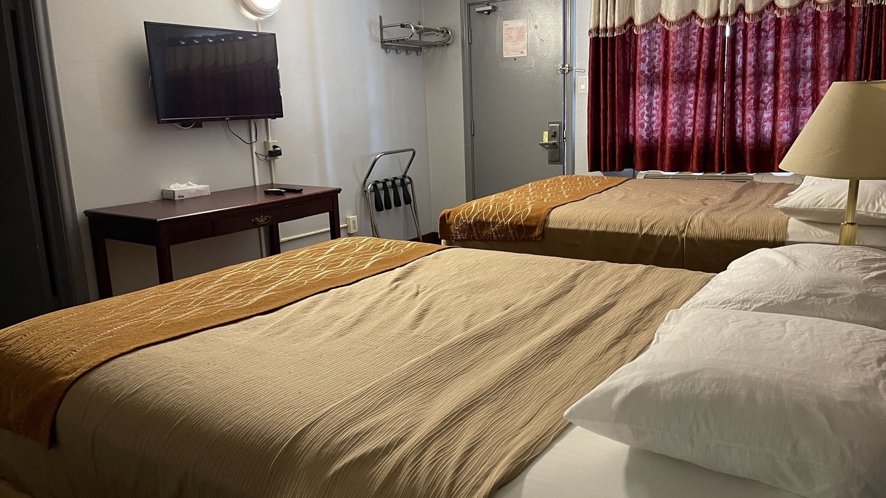 Photo of Bedroom in Bowmanville