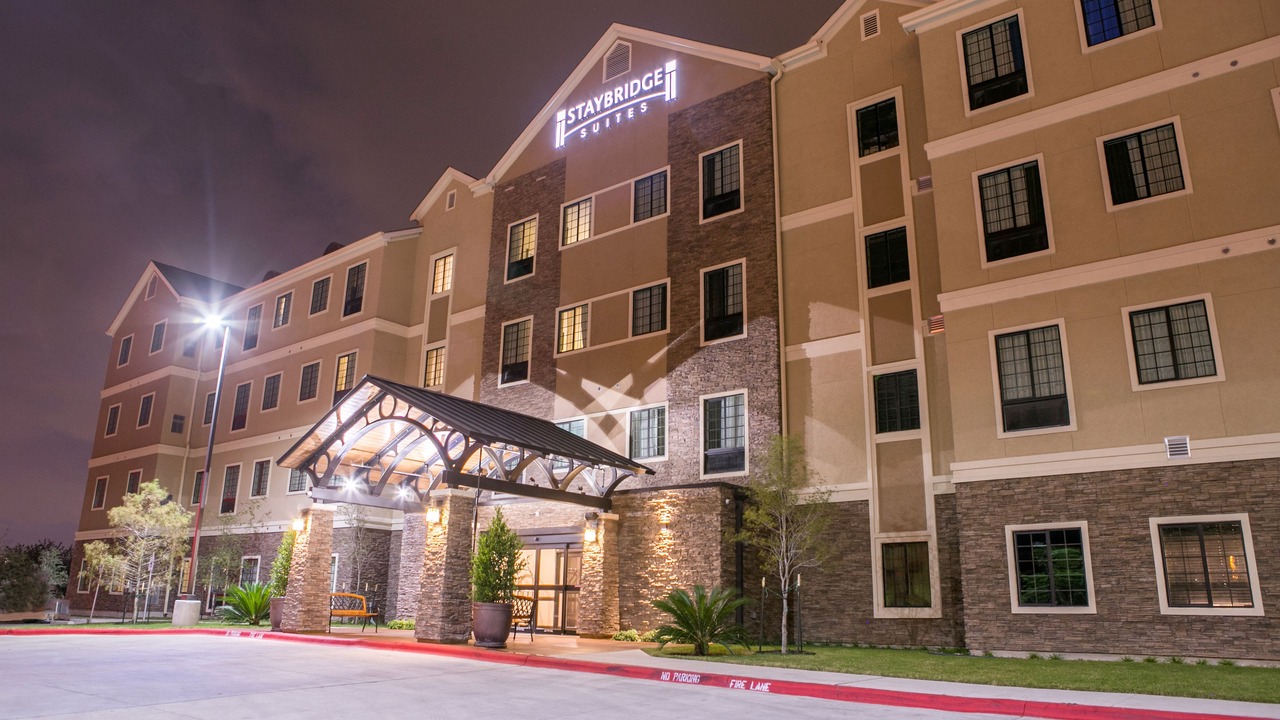 Photo of Outdoor in McNeil