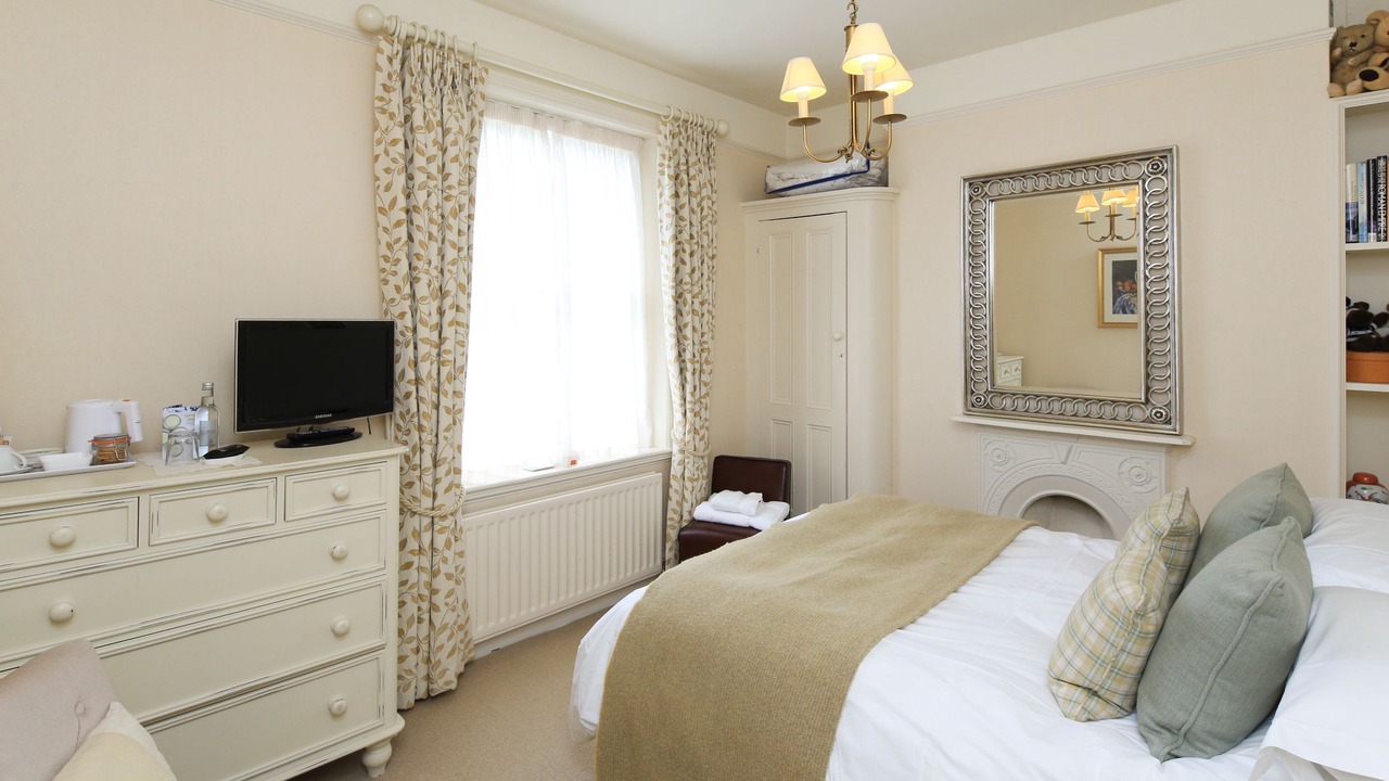 Photo of Others in Newtown