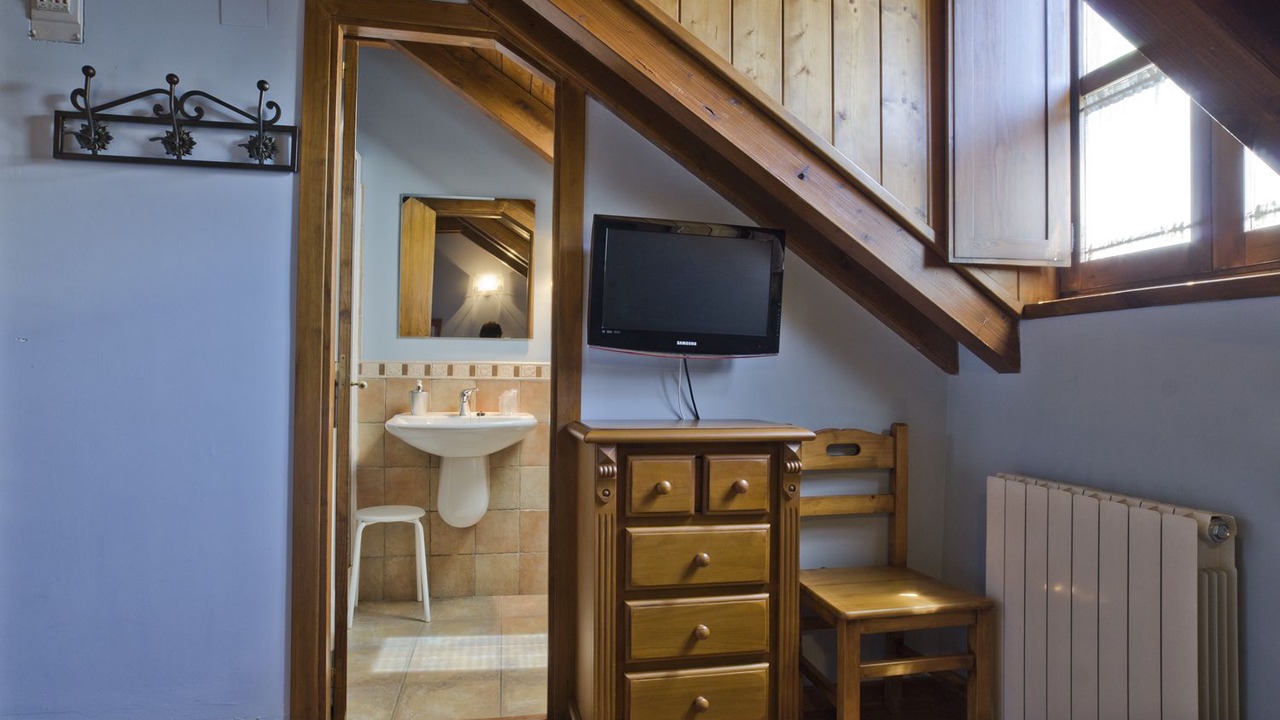 Photo of Bedroom in Broto