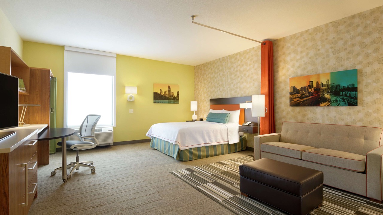Photo of Bedroom in West Bloomington