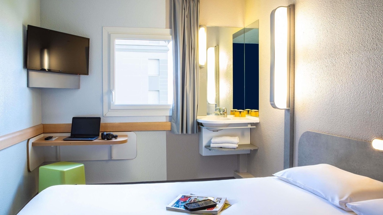Photo of Bedroom in Quartier des Grandes-Carrieres