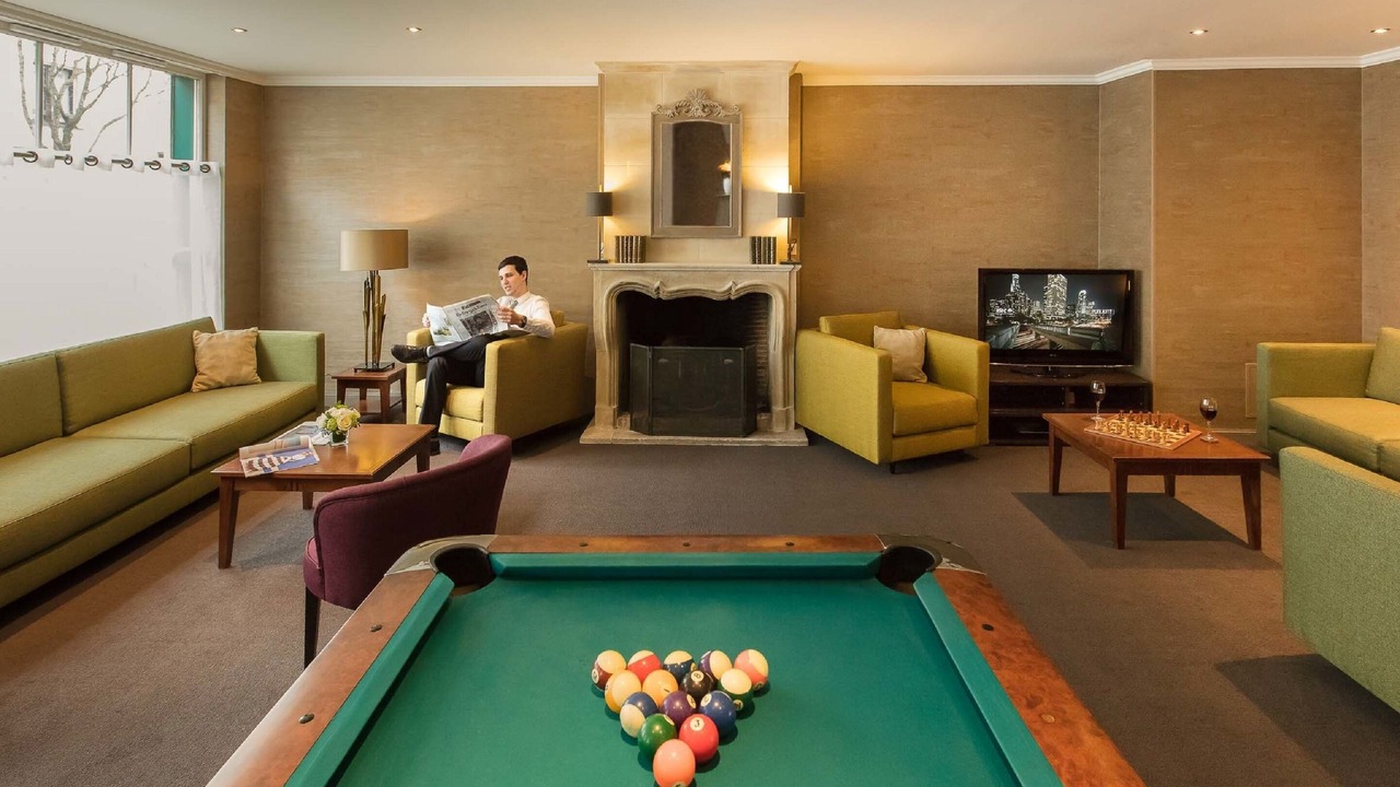 Photo of Others in Antony