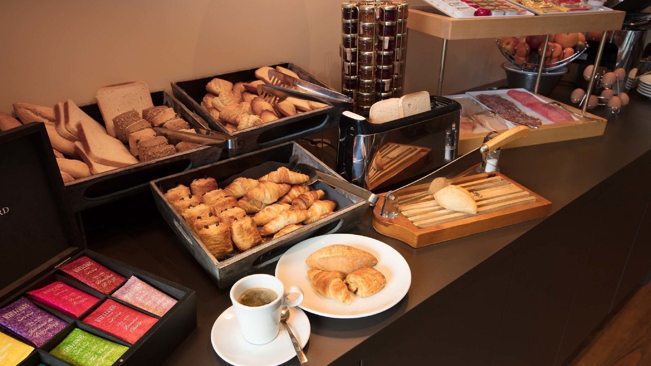 Photo of Others in Antony