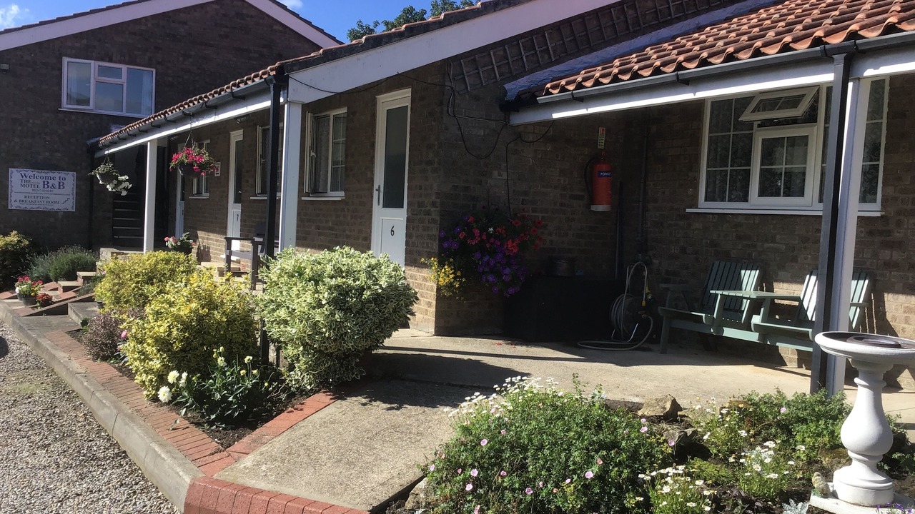 Photo of Buildings in Huby